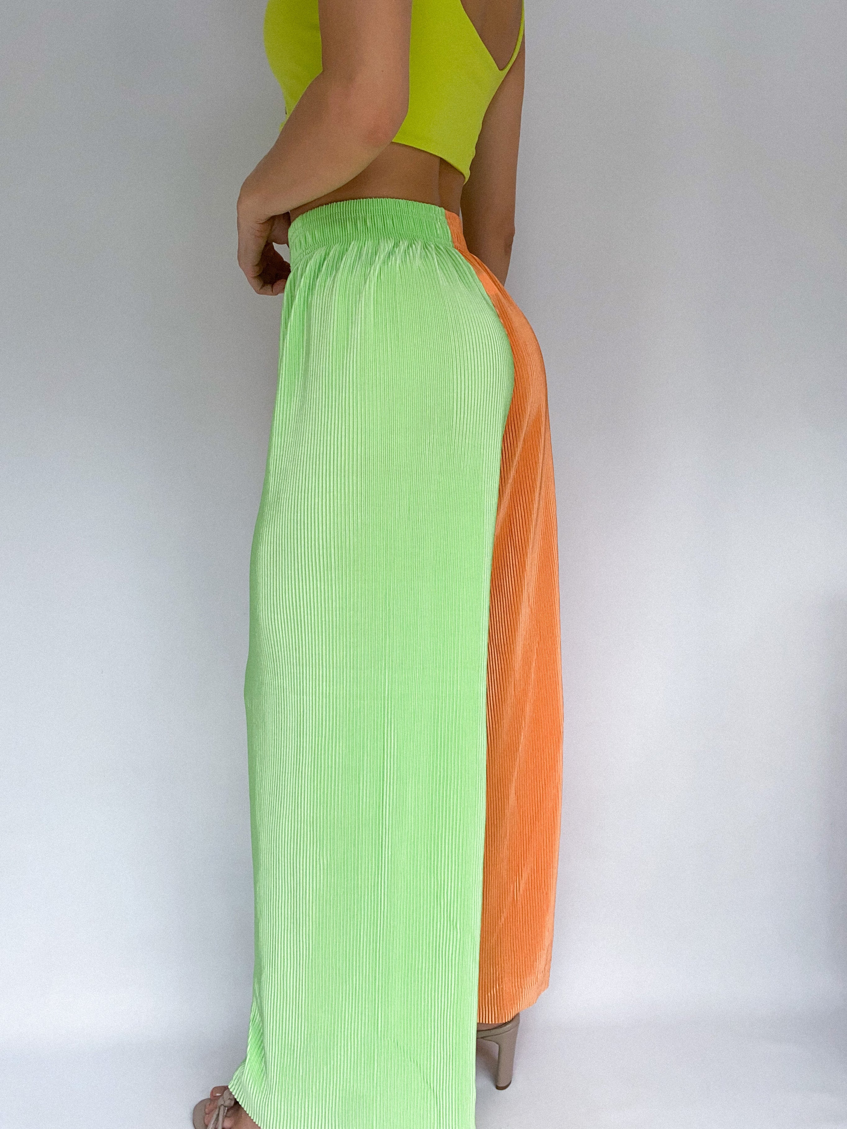 Pantalon Combinado Plizado