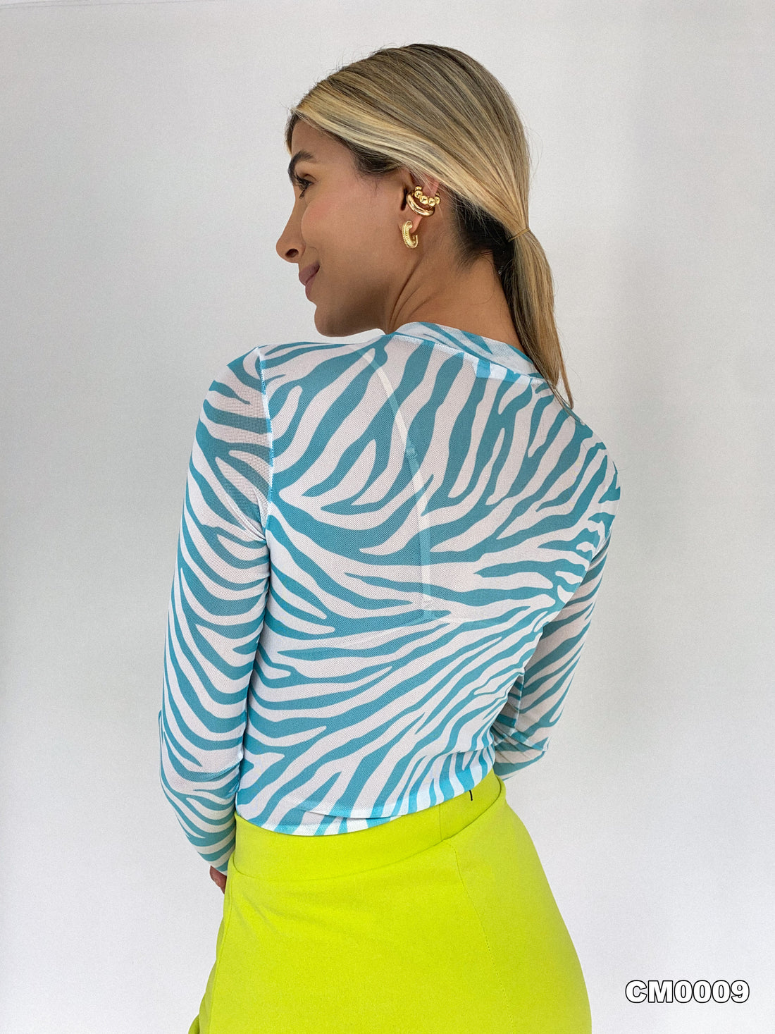 Body Manga Larga Cuello Alto Estampado