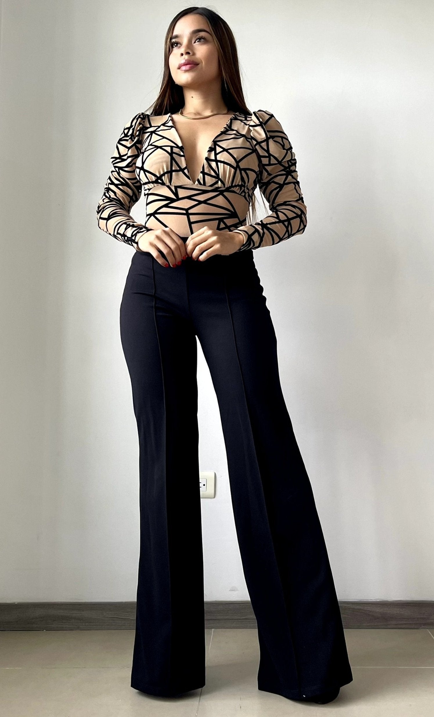 Body Manga Larga Cuello V Estampado