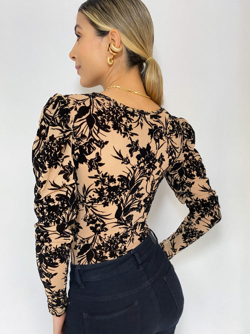 Body Manga Larga Cuello V Estampado