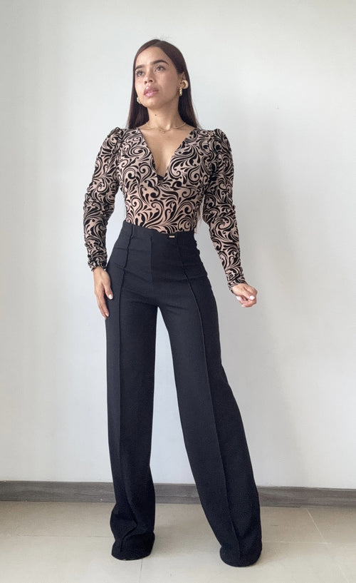 Body Manga Larga Cuello V Estampado