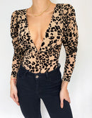 Body Manga Larga Cuello V Estampado