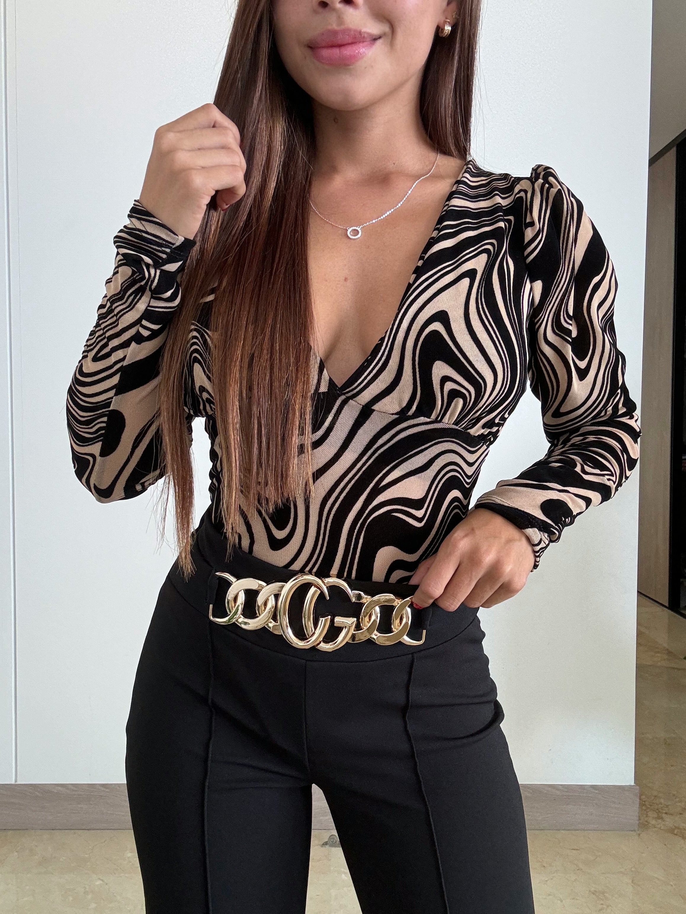 Body Manga Larga Cuello V Estampado