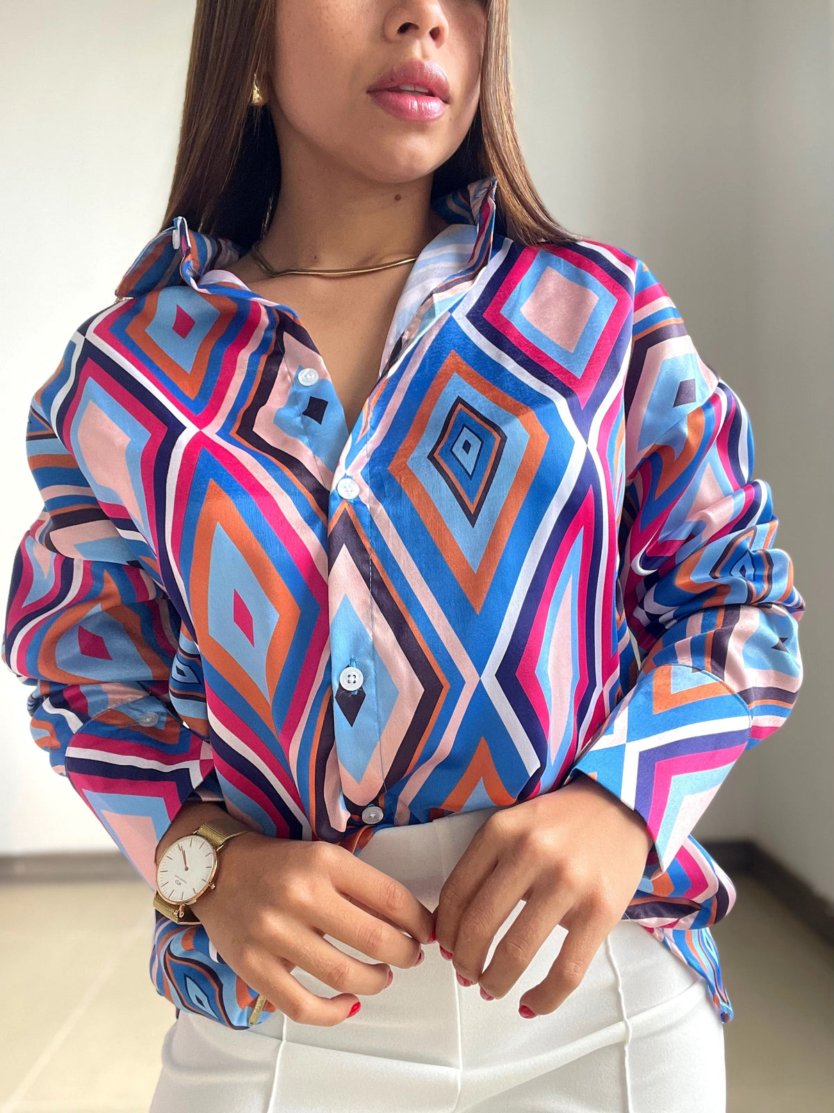 Camisera Manga Larga Estampada Botones