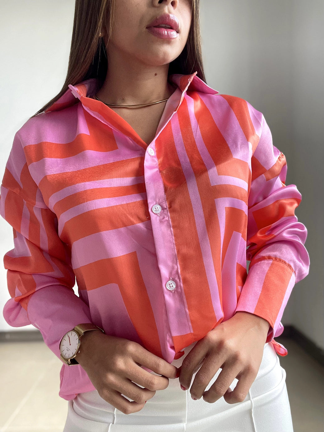 Camisera Manga Larga Estampada Botones