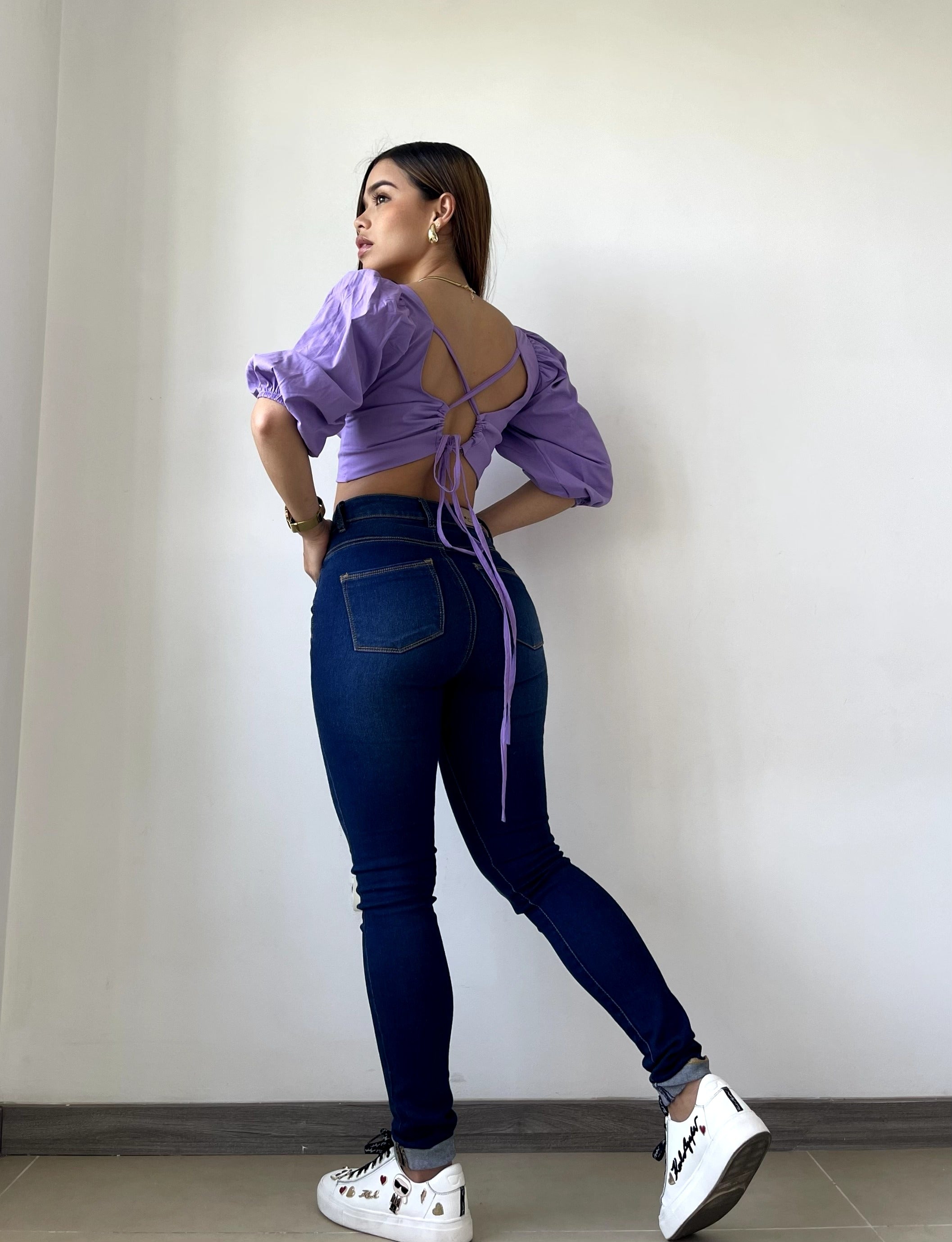 Blusa Cuello V Manga 3/4 Tiras Amarrar