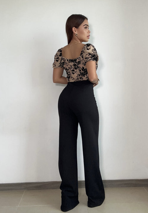 Blusa Corta Escote Corazon Manga Corta