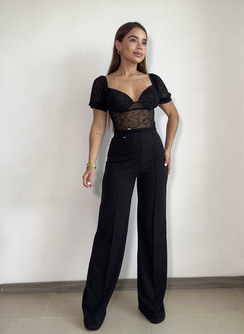 Blusa Corta Escote Corazon Manga Corta