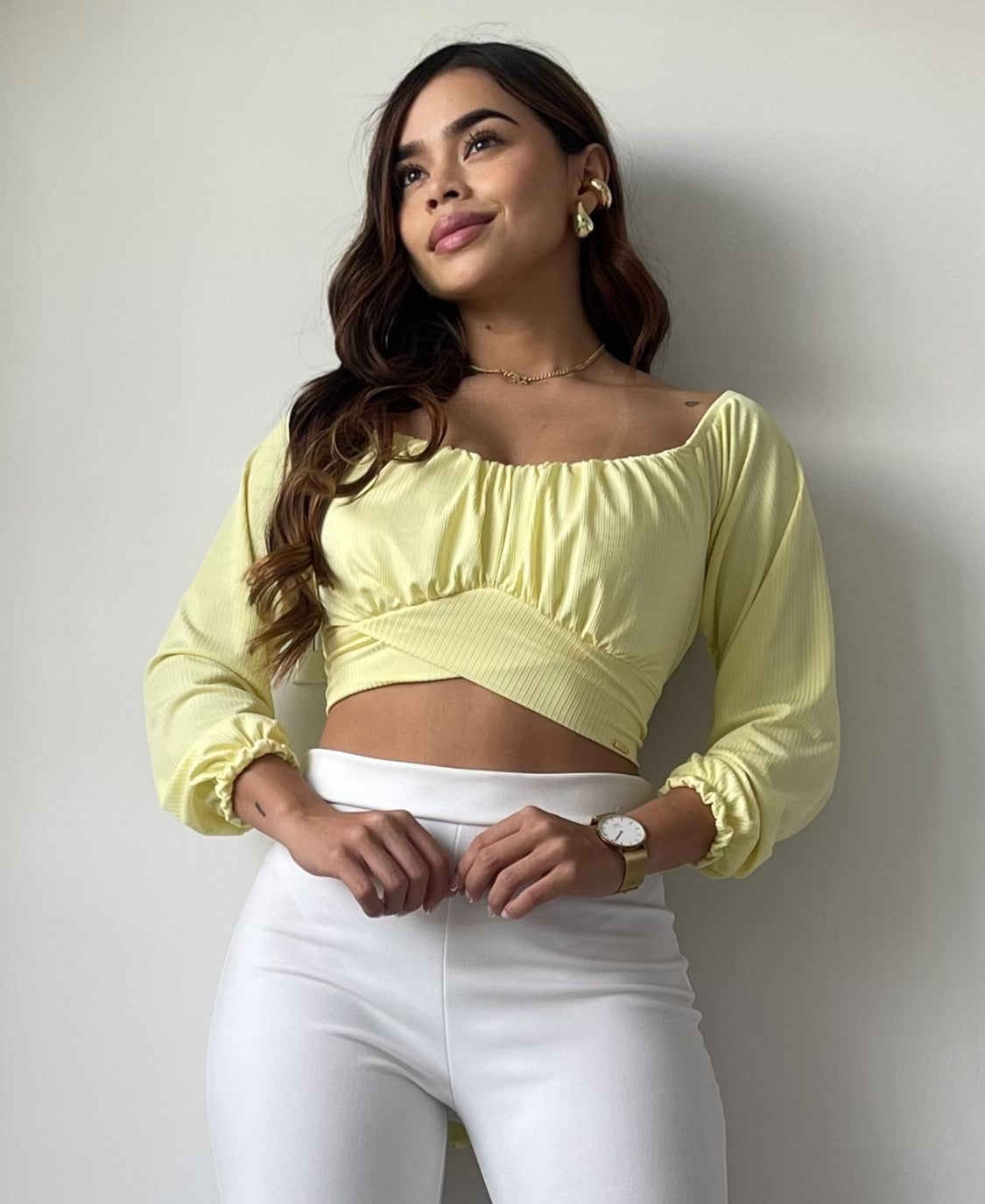 Blusa Manga Larga Tiras Amarrar Cintura