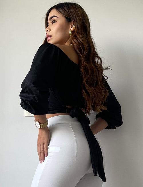 Blusa Manga Larga Tiras Amarrar Cintura