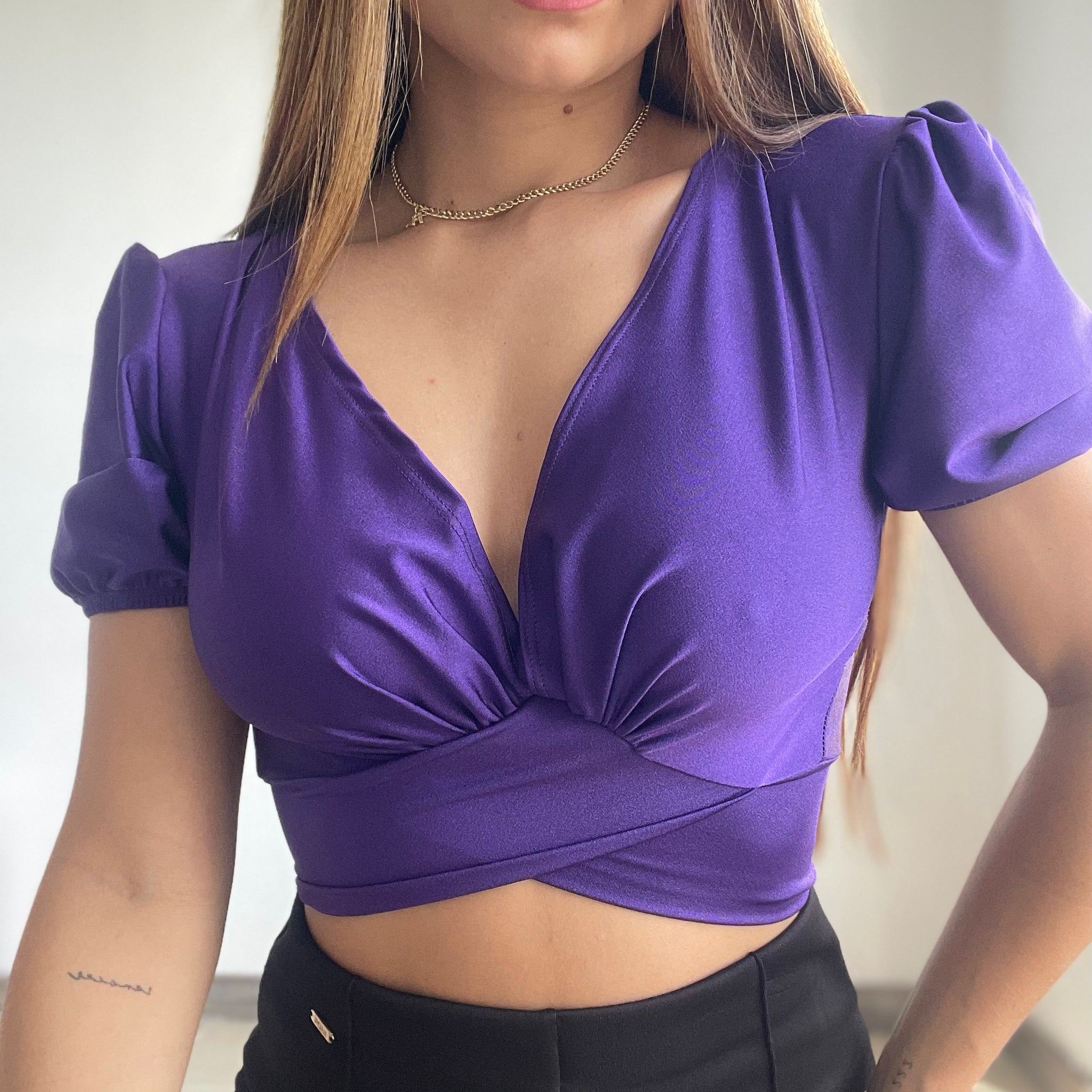 Blusa Manga Corta Amarrar Cuello V