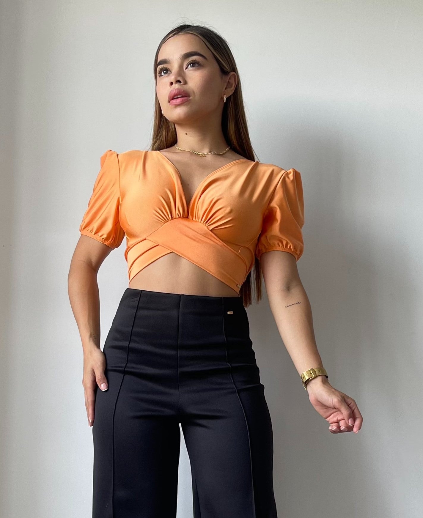 Blusa Manga Corta Amarrar Cuello V