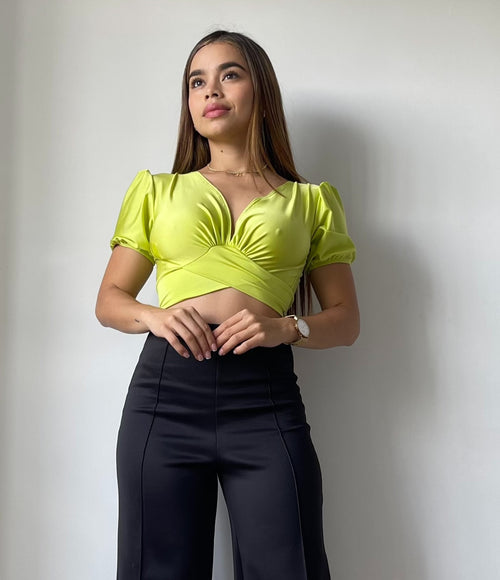 Blusa Manga Corta Amarrar Cuello V