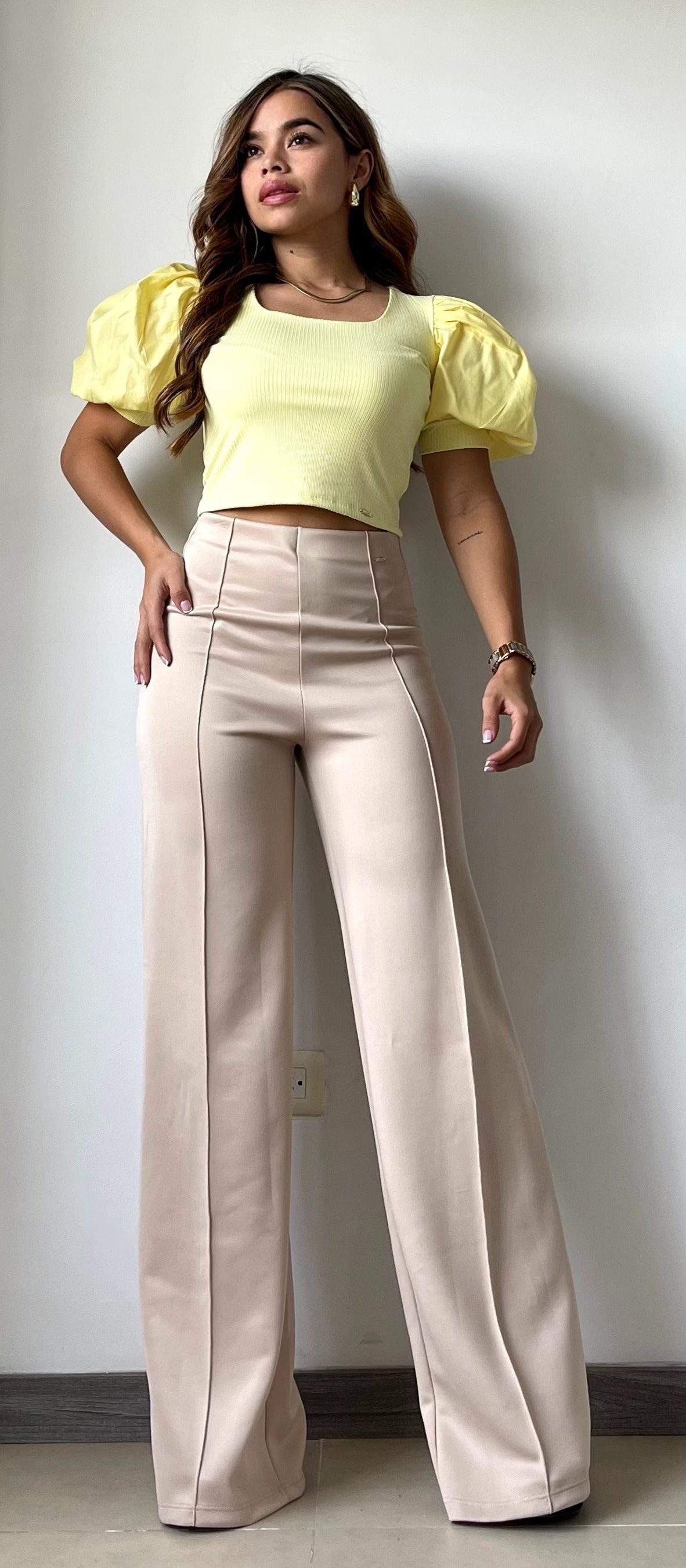 Blusa Escote Cuadrado Manga Popelina
