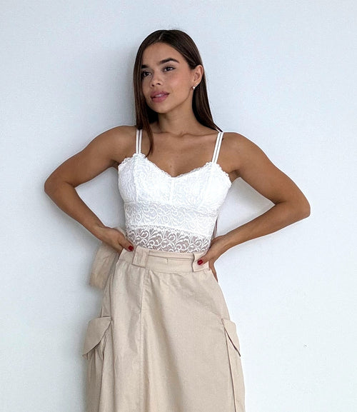 Crop Top Tiras Encaje Copas