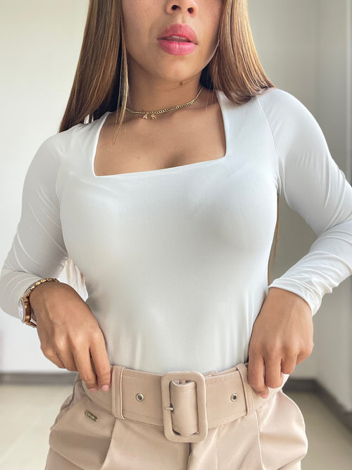 Blusa Manga Larga Escote Cuadrado