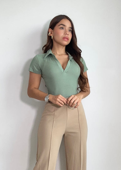 Body Manga Corta Cuello V