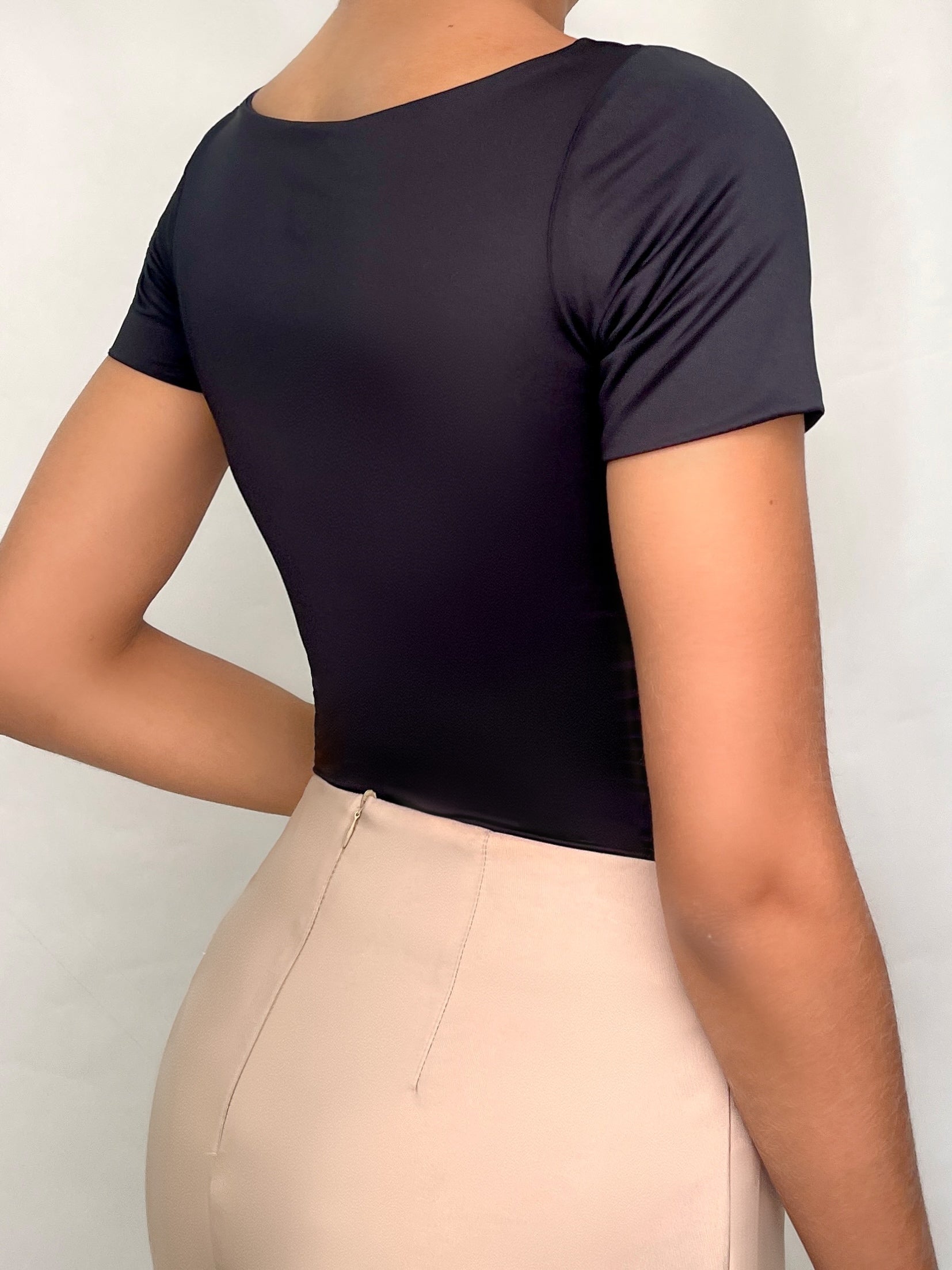 Body Manga Corta Cuello Cuadrado