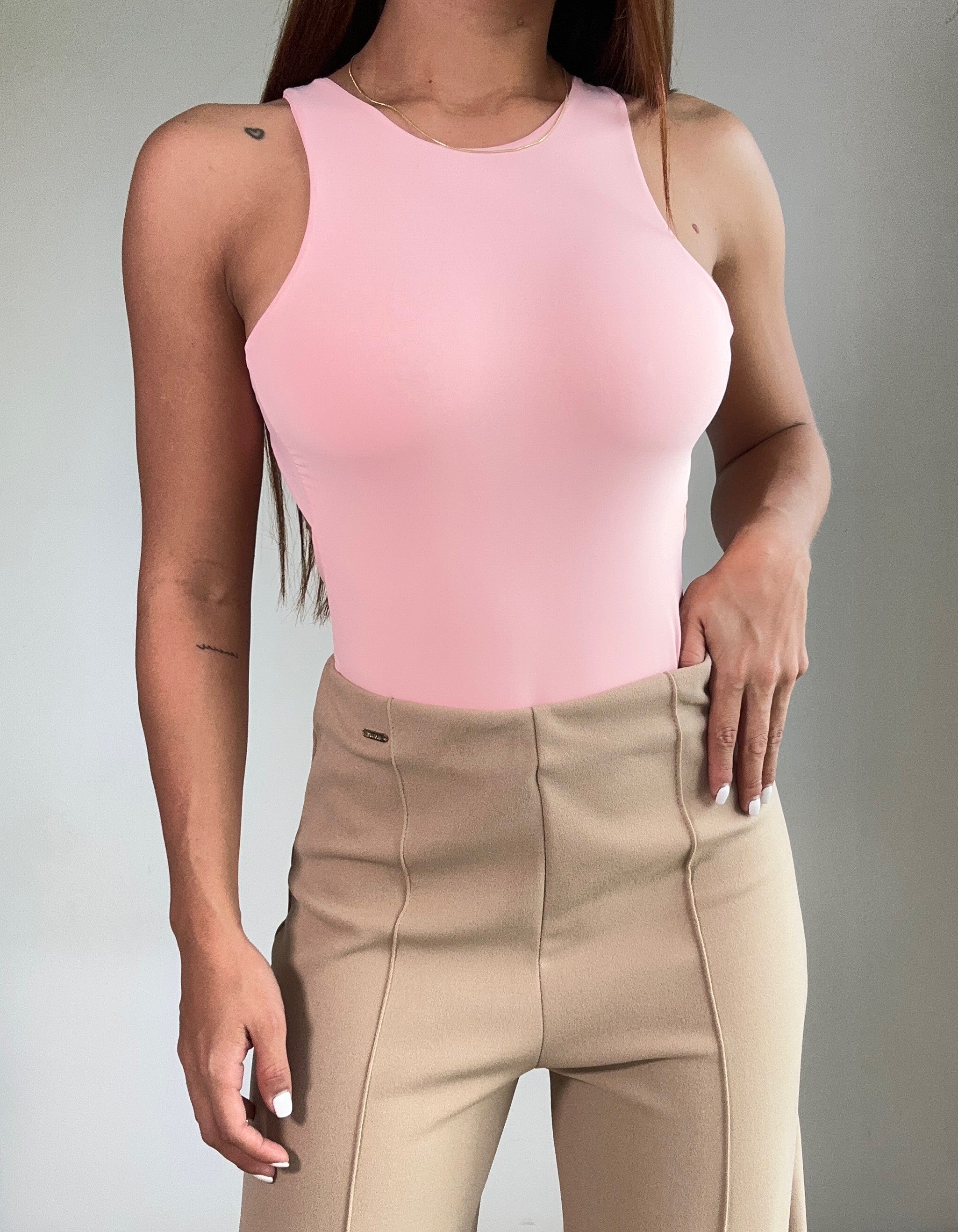 Body Manga Sisa Escote Arco En Espalda