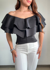 Blusa Corta Cuello En U Dos Boleros
