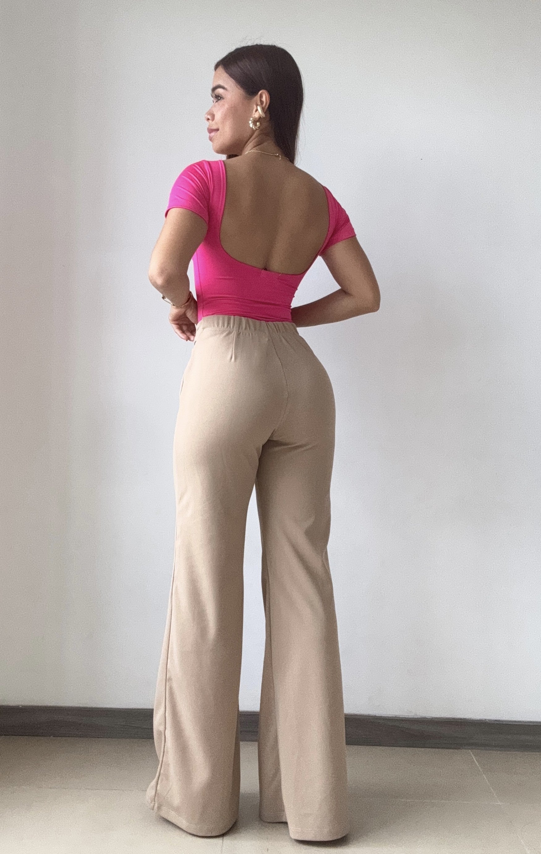Body Manga Corta Escote Espalda