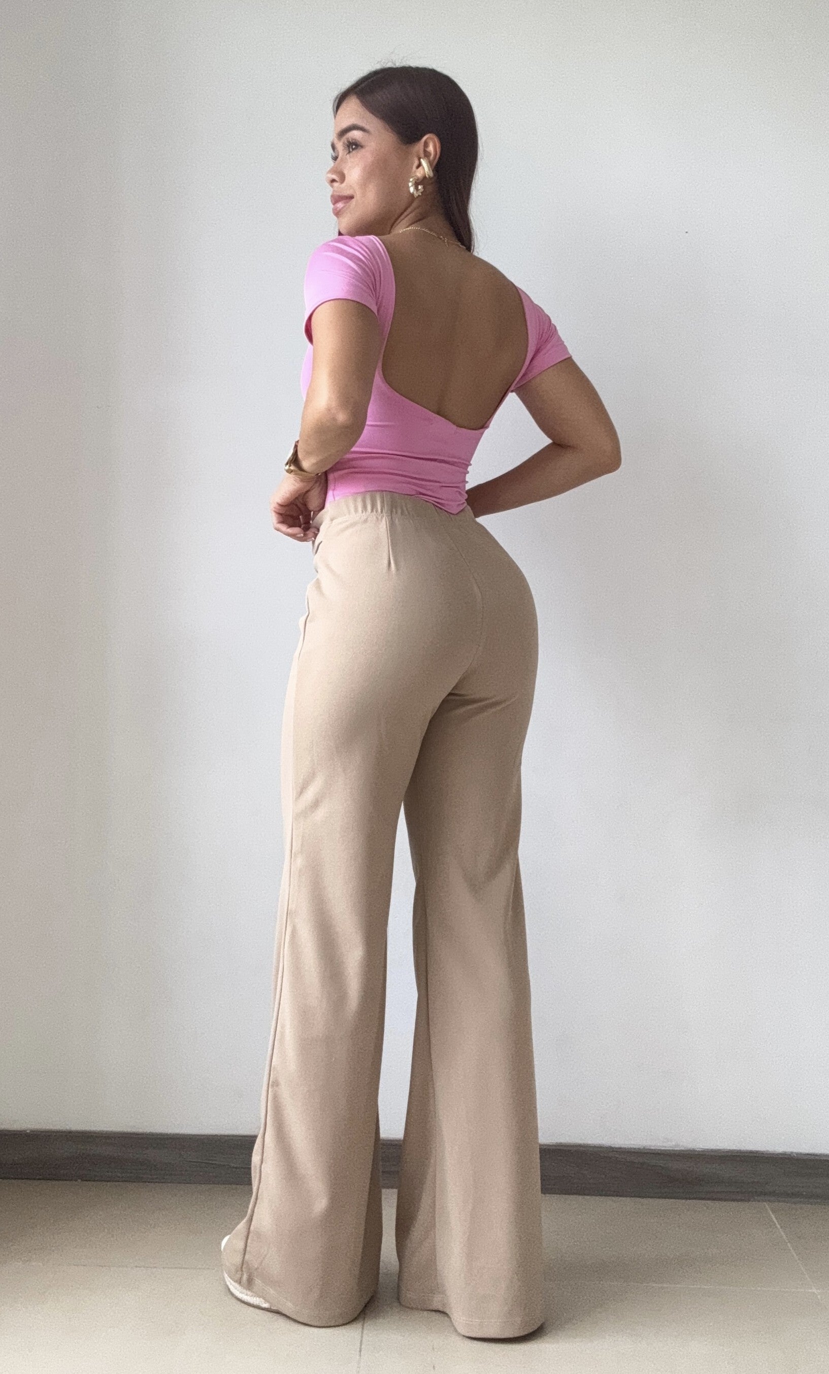 Body Manga Corta Escote Espalda
