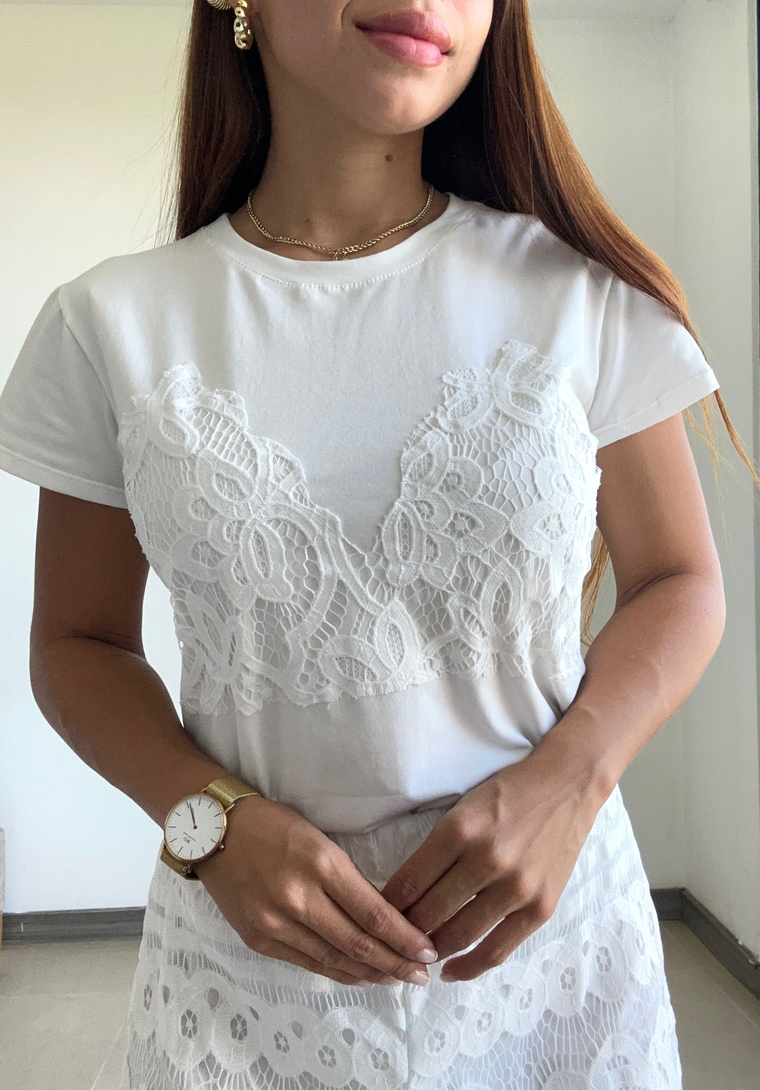 Camisa Manga Corta Con Aplique Encaje