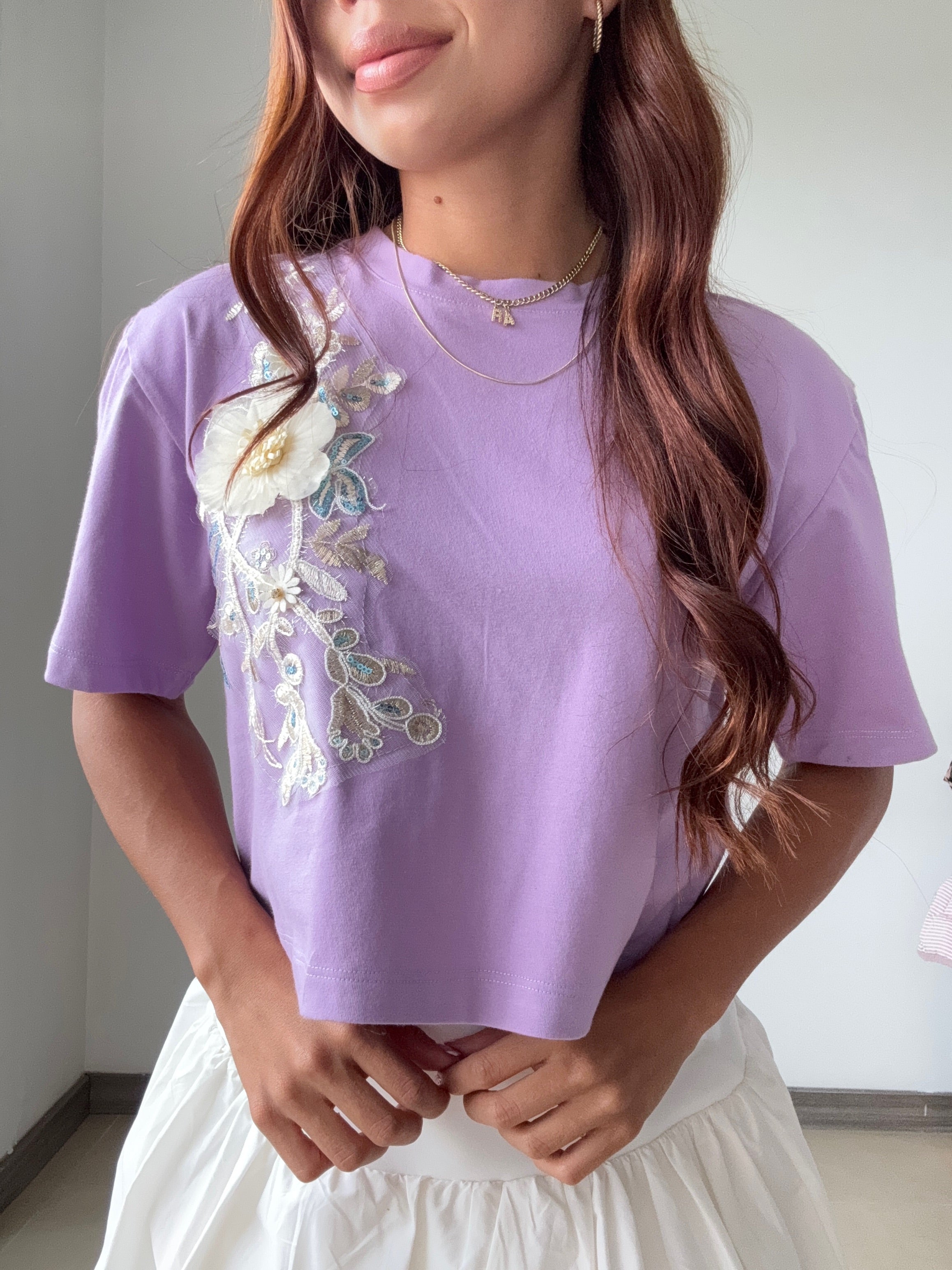 Camiseta Corta Con Aplique