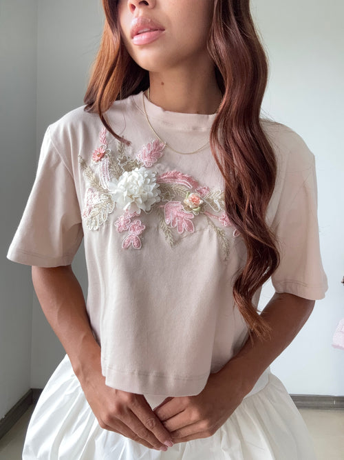 Camisa Manga Corta Aplique Flores