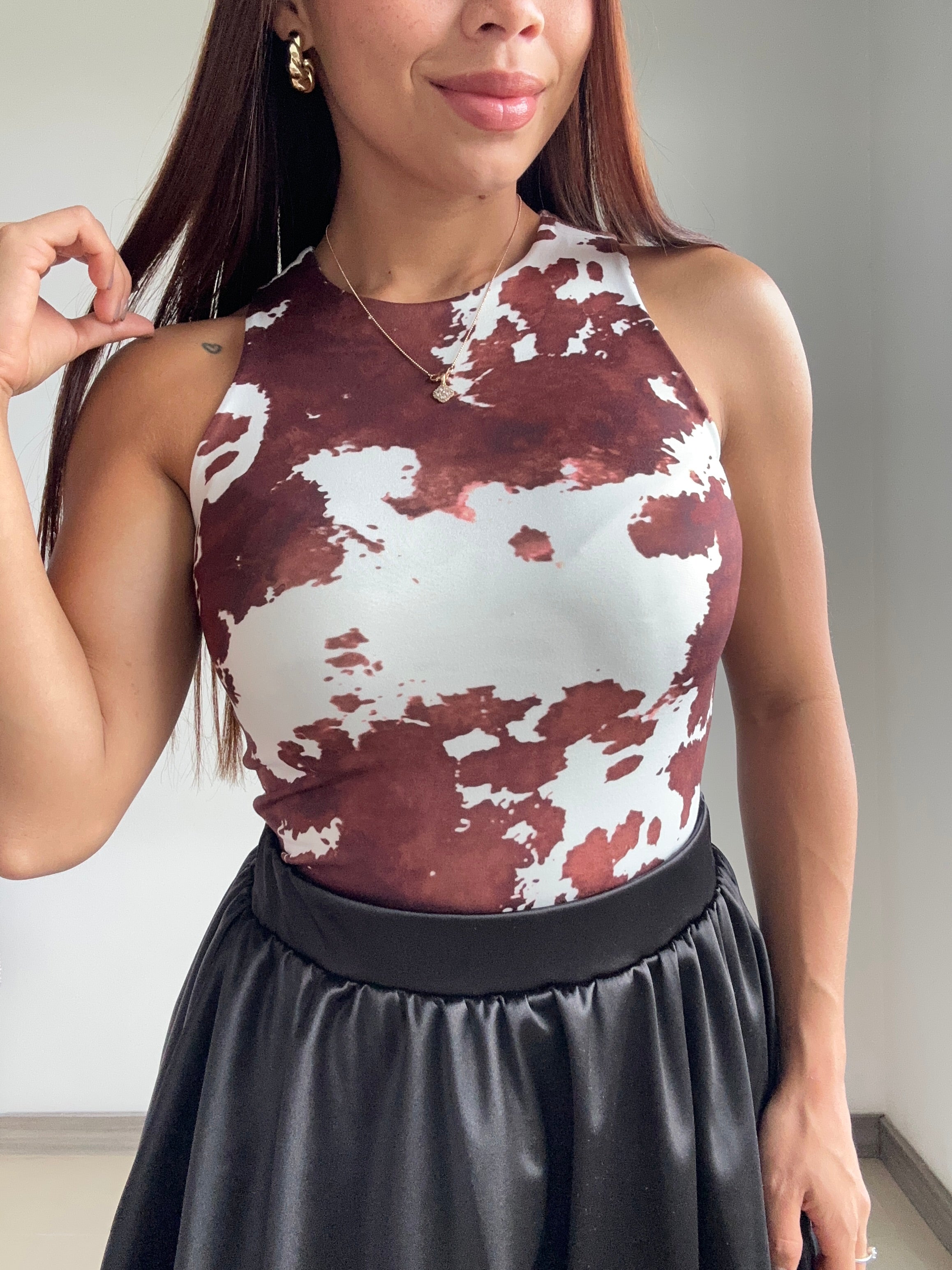 Body Cuello Alto Estampado Manga Sisa