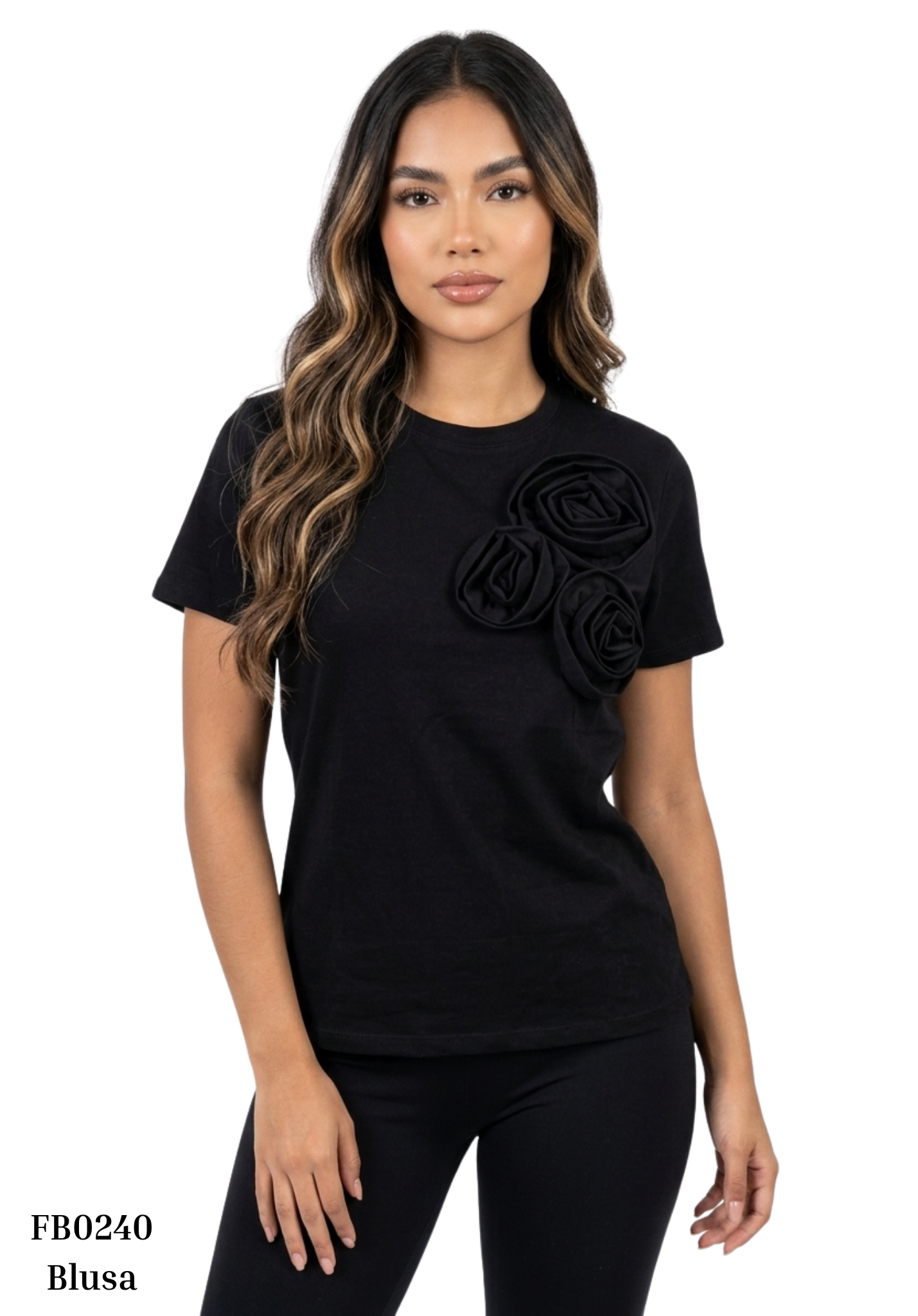 Camiseta Manga Corta Con Flores En 3D