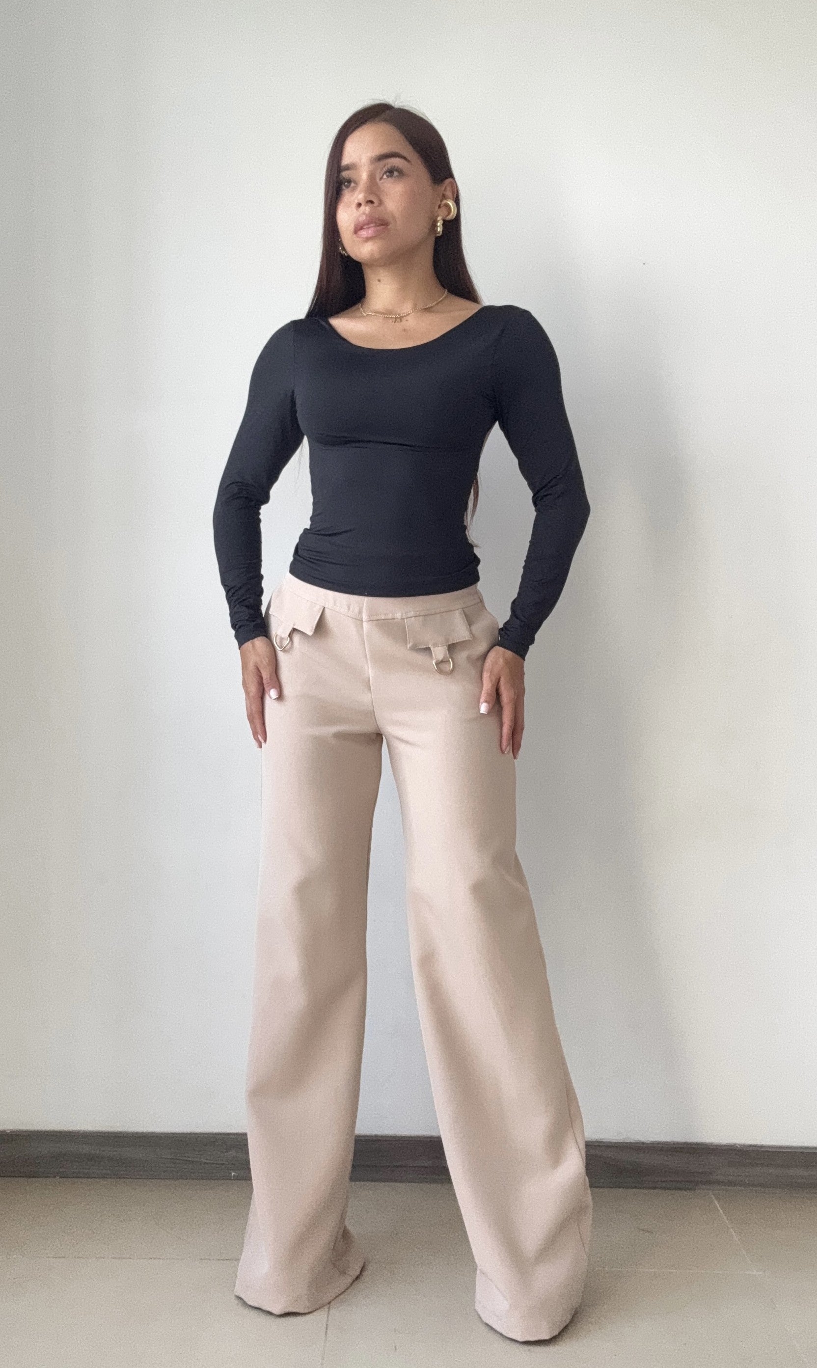 Blusa Manga Larga Escote Profundo Espald