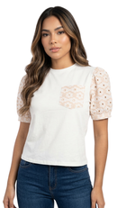 Blusa Manga 3/4 Con Detalle Floral