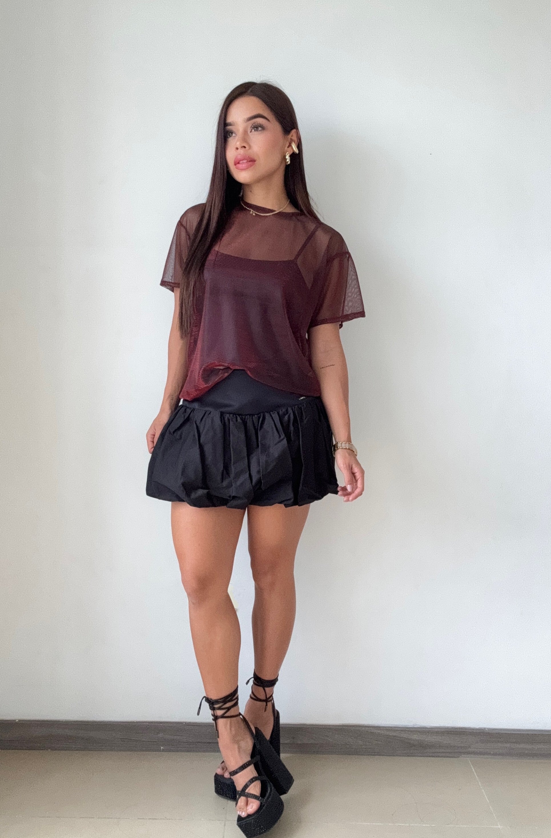 Blusa Estilo Oversize Larga Manga Corta
