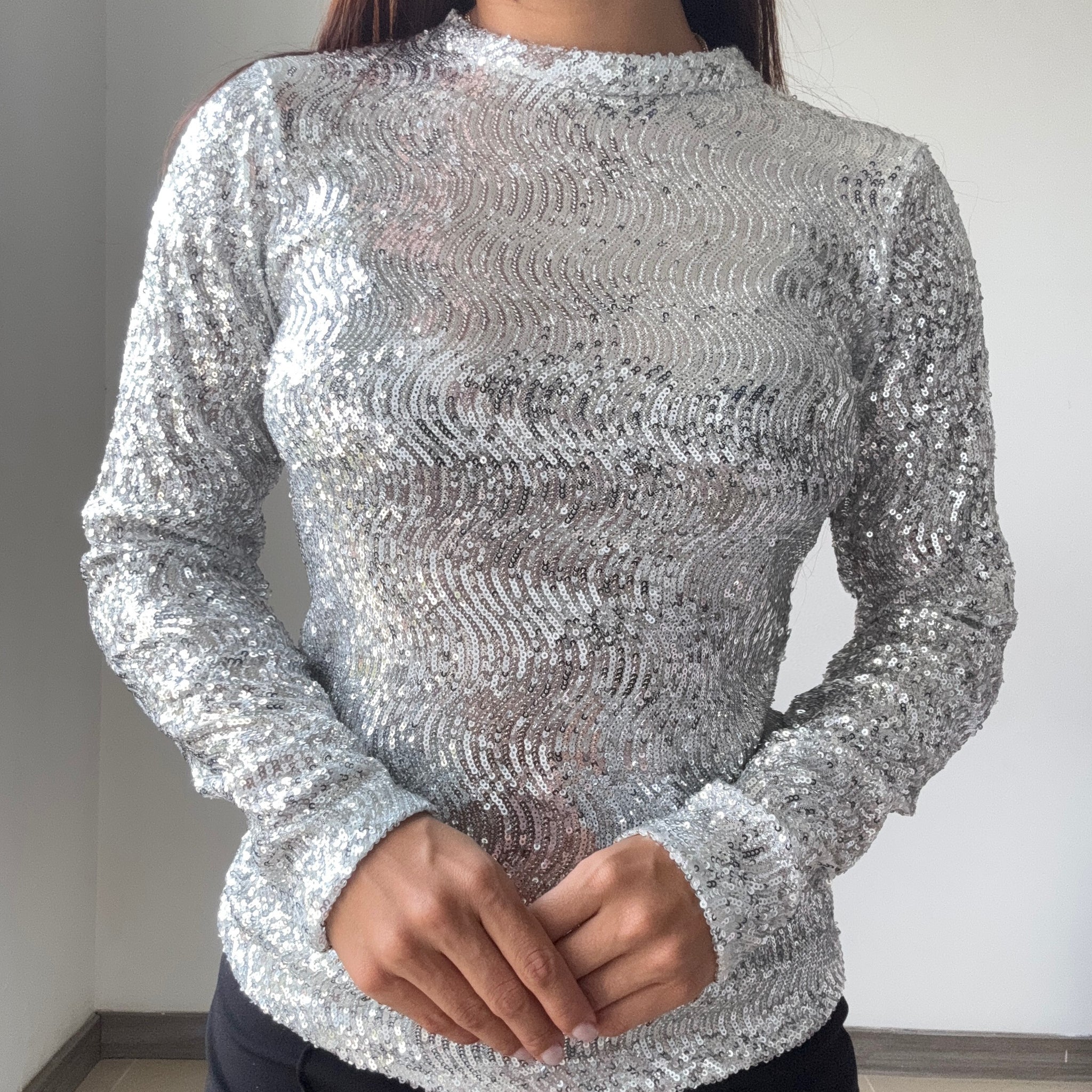 Blusa Manga Larga En Lentejuelas