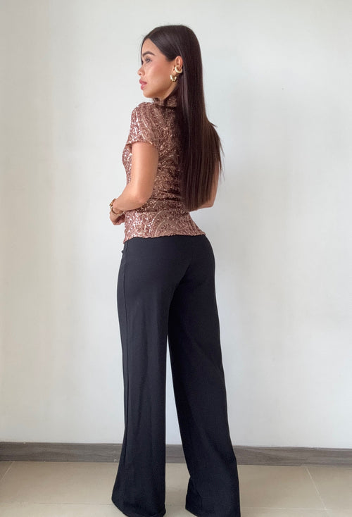 Blusa Con Lentejuelas Manga Corta