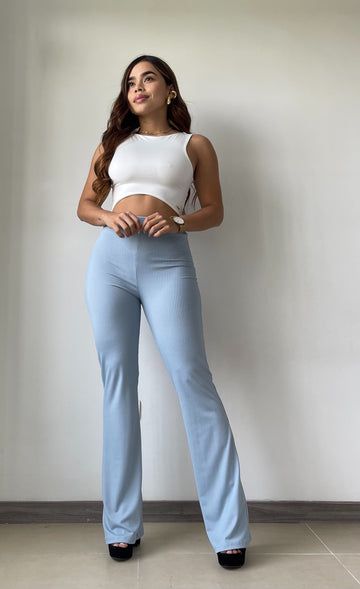 Pantalon Bota Ancha Unicolor