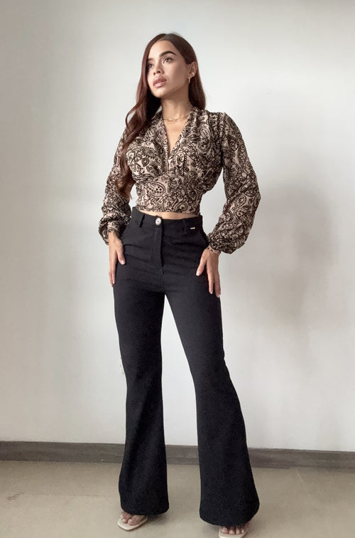 Pantalon Bota Ancha Con Bolsillos