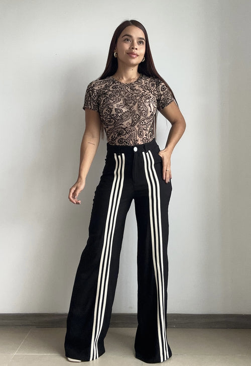 Pantalon Estilo Deportivo Con Rayas
