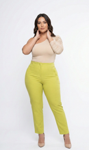 Pantalon Tiro Alto Con Pinzas Plus