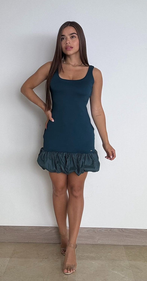 Vestido Manga Sisa Falda Englobada