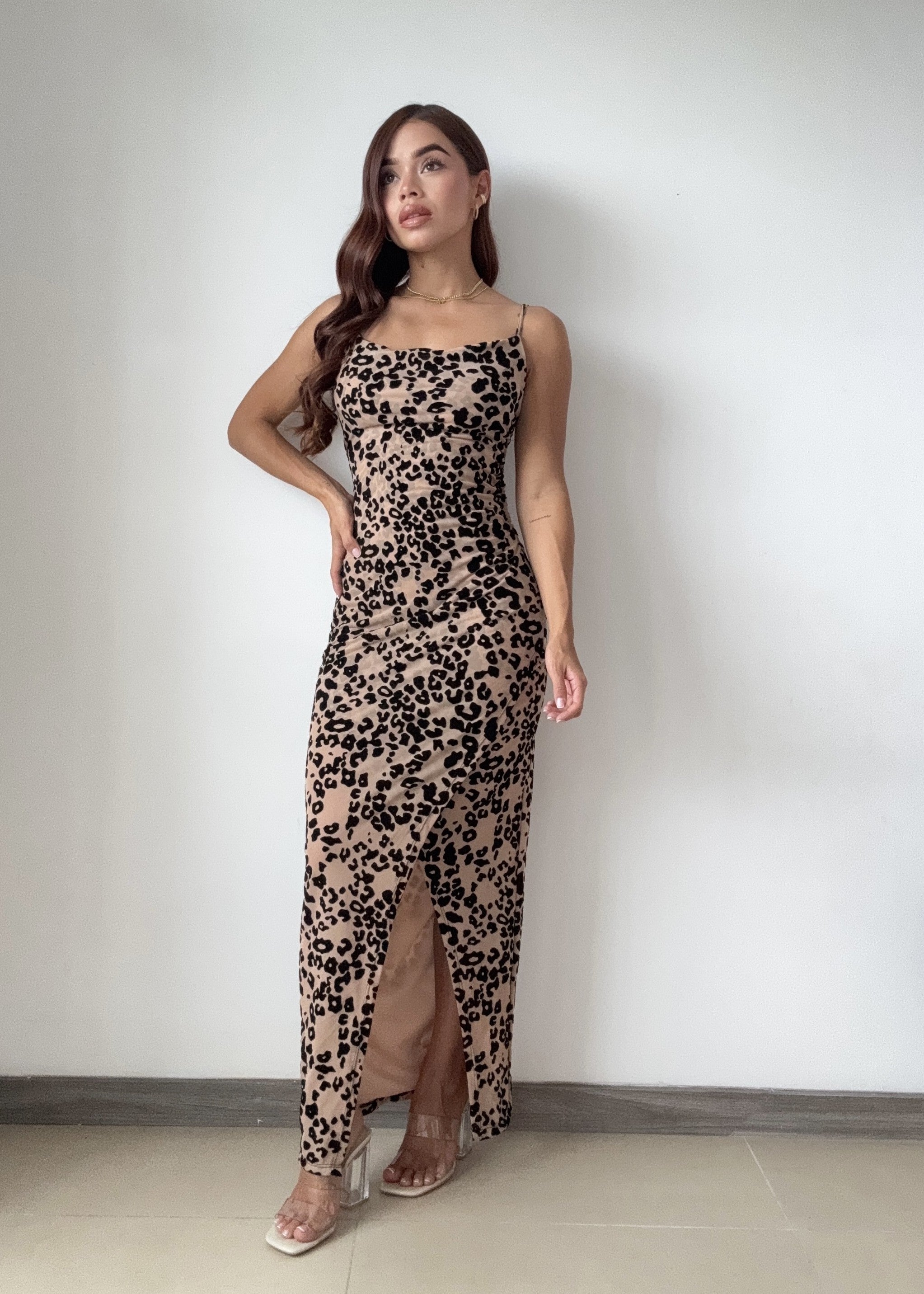 Vestido Largo Con Abertura Mayatex