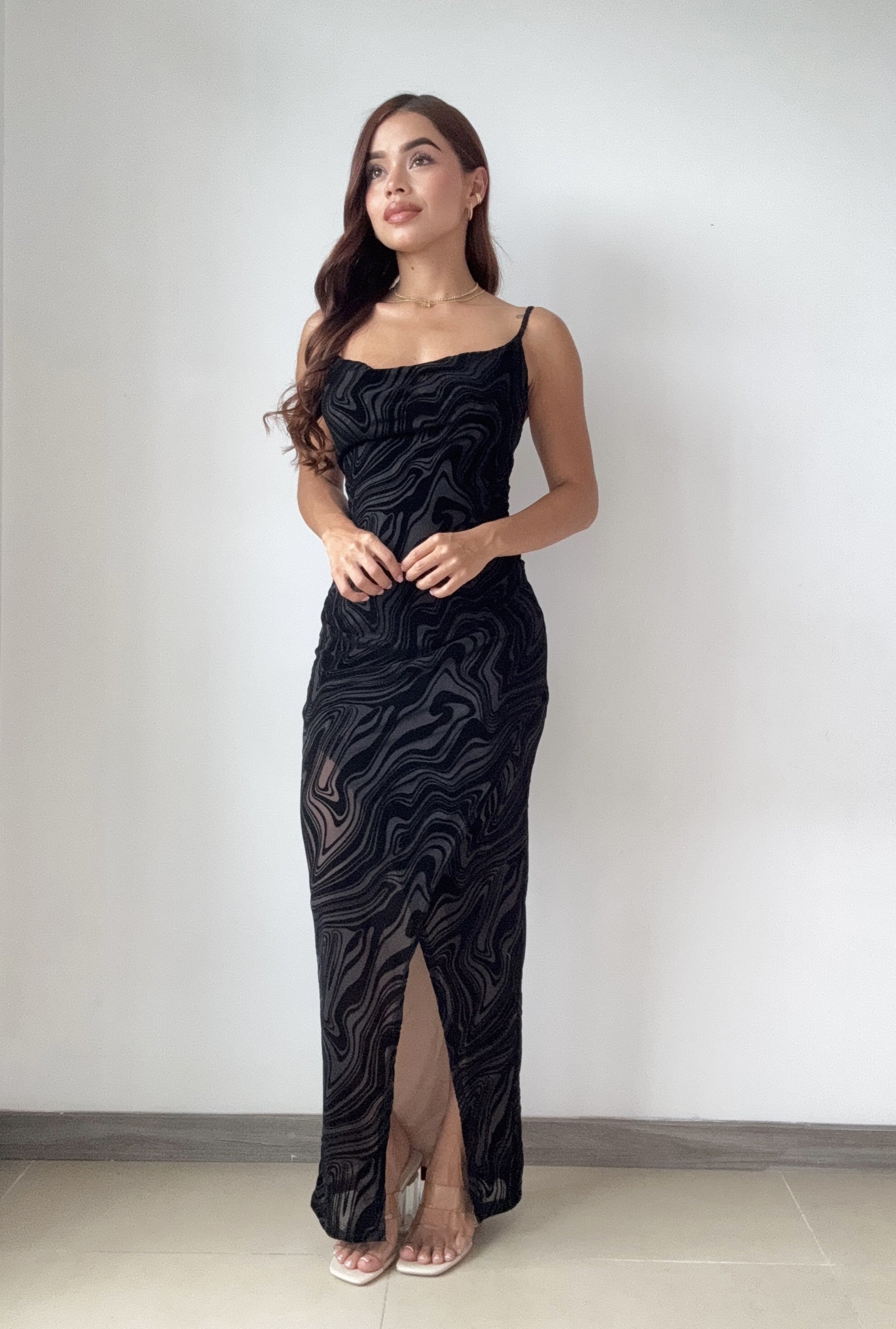 Vestido Largo Con Abertura Mayatex