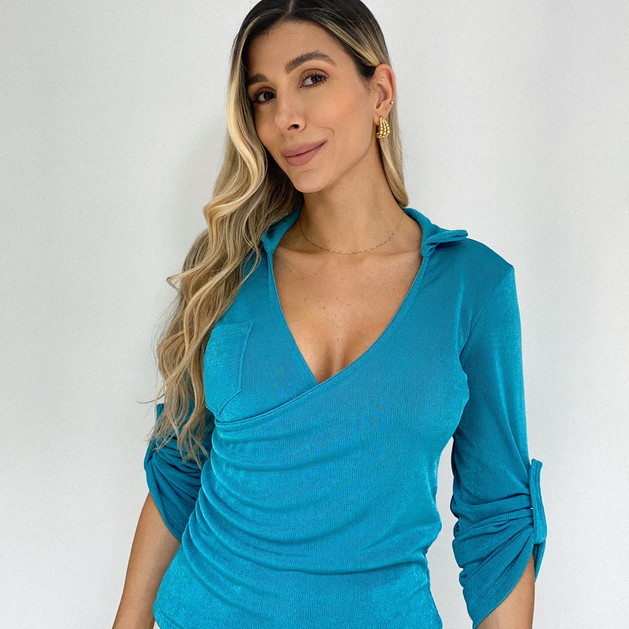 Blusa Escote Cruzado Bolsillo Derecho