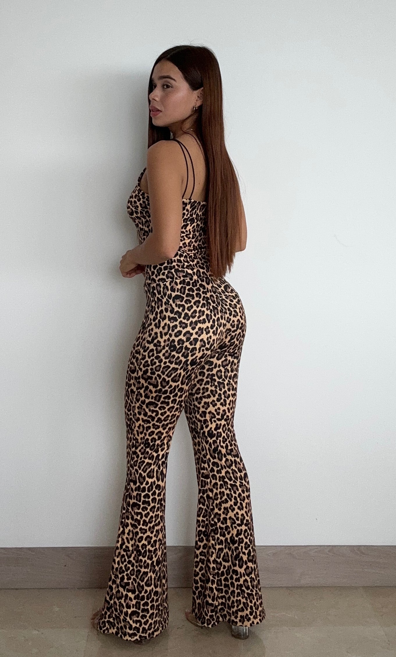 Pantalón bota campana estampado