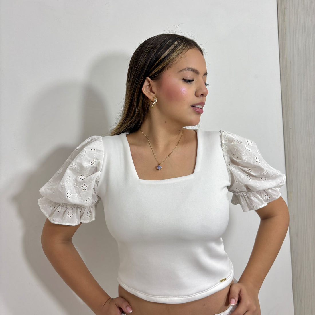 Blusa Manga Corta En Hoja Rota