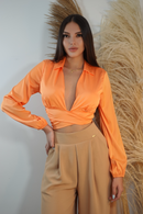 Blusa Manga Larga Amarrar