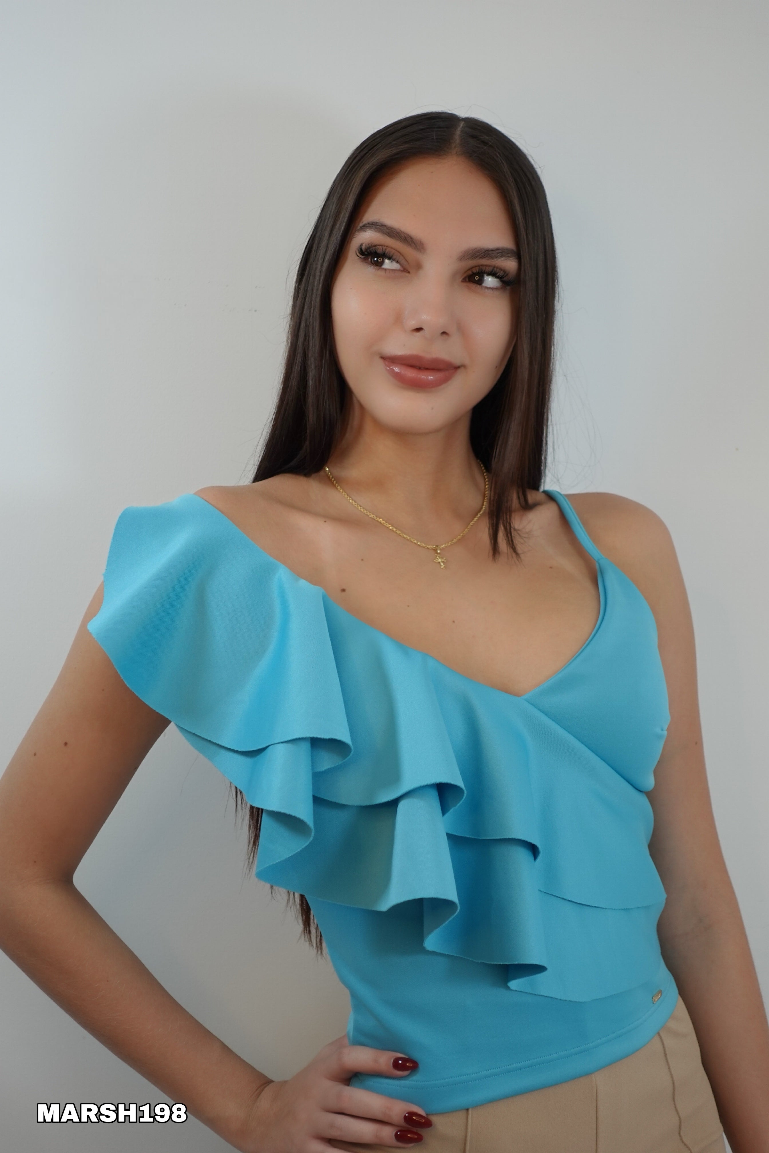 Blusa Tira Manga 2 Boleros Asimetrica