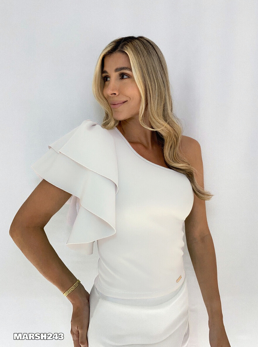 Blusa Asimetrica Dos Boleros En Manga