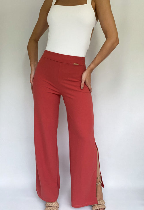 Pantalon Abertura A Los Lados